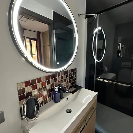 L'egyptienne 아파트